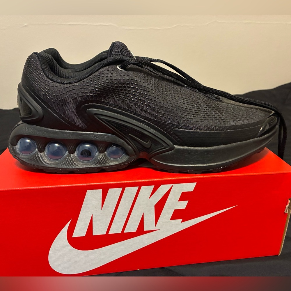 Nike AirMax Dynamic Air